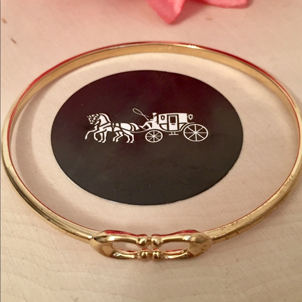 COACH 3 piece Signature Kissing C Bangle Set 🆕 - Picture 7 of 11
